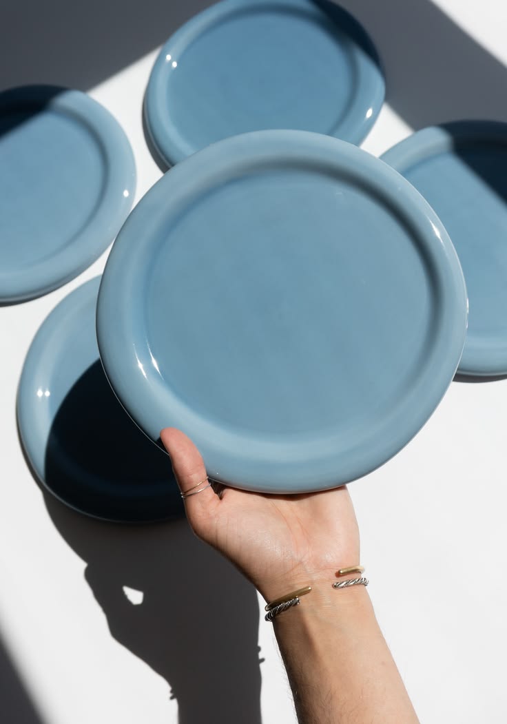 Ceramic tableware for everyday tables